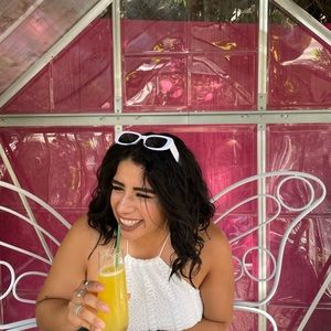 Meet your Posher, Kim